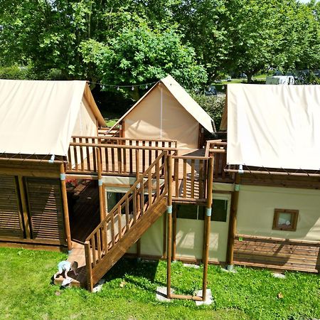 Camping De Thoissey *** المظهر الخارجي الصورة